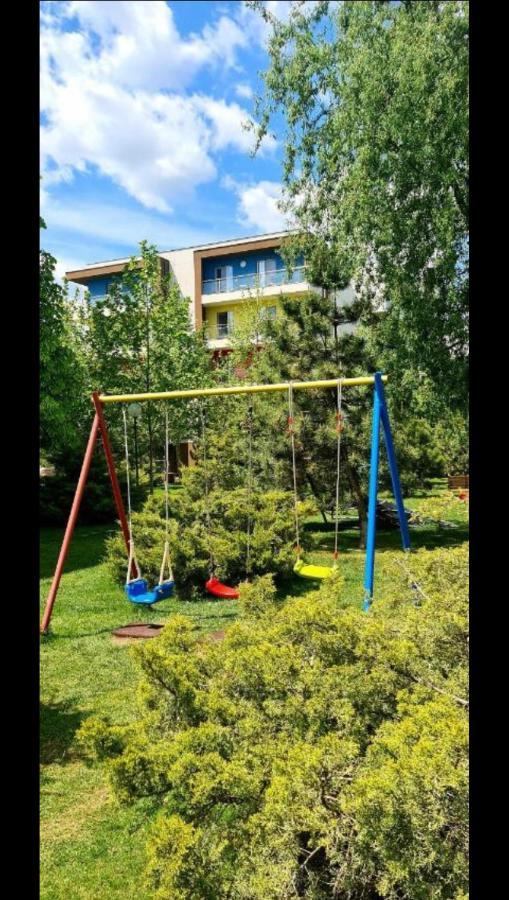 Welcome To Bucharest Airport Residences & Therme-Self Check-In Otopeni Bagian luar foto